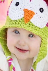かわいい赤ちゃんニット帽子のiPhone6の壁紙