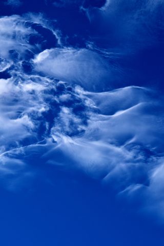 明るい青い空の雲 スマホ 壁紙